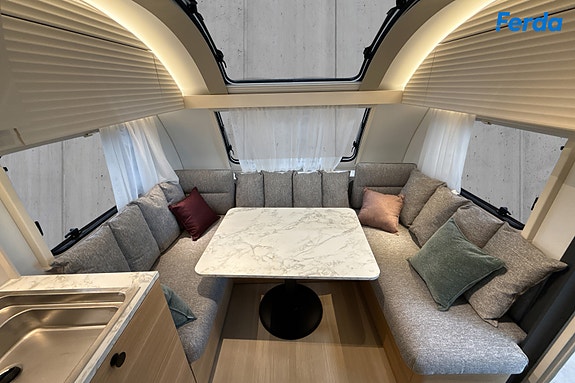 Adria Adora 613 UT 5 of 18