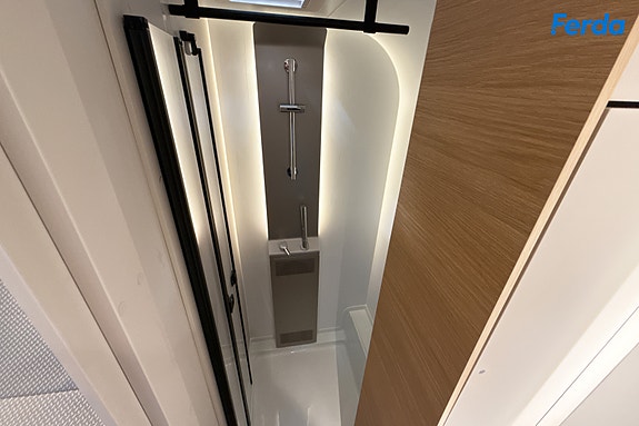 Adria Adora 613 UT 16 of 18