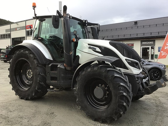 Valtra T234D m/TWIN TRAC 2 of 7