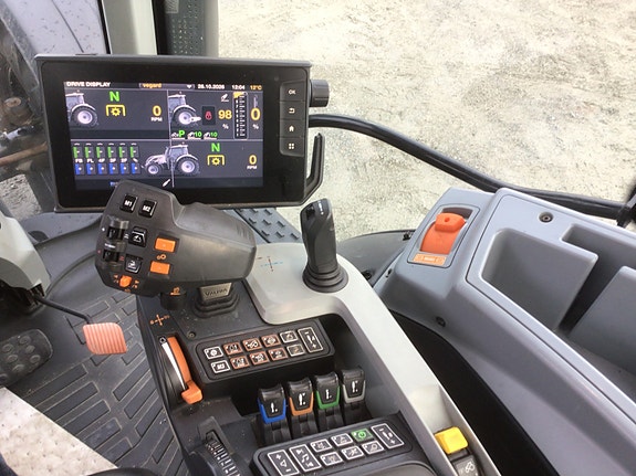 Valtra T234D m/TWIN TRAC 7 of 7