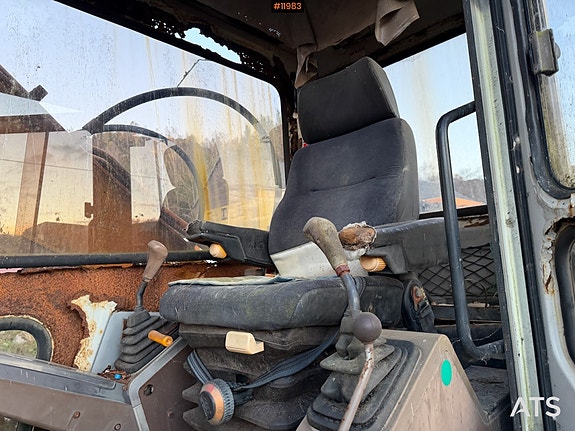 Fiat Hitachi FH 150 LC 3 19 of 30