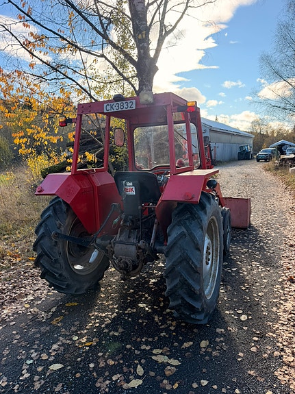 Massey Ferguson 35X 11 of 26