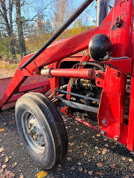 Massey Ferguson 35X 18 of 26
