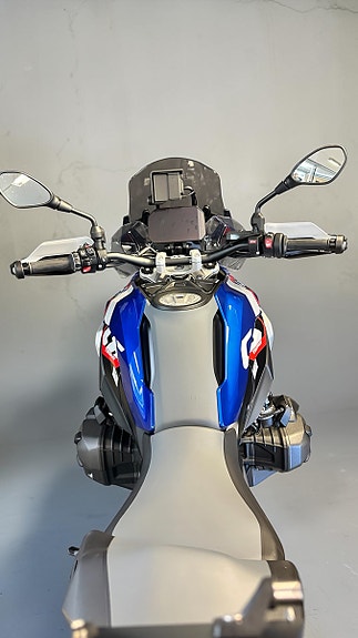 BMW DEMO R 1300 GS 5 of 8