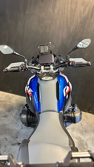 BMW DEMO R 1300 GS 8 of 8