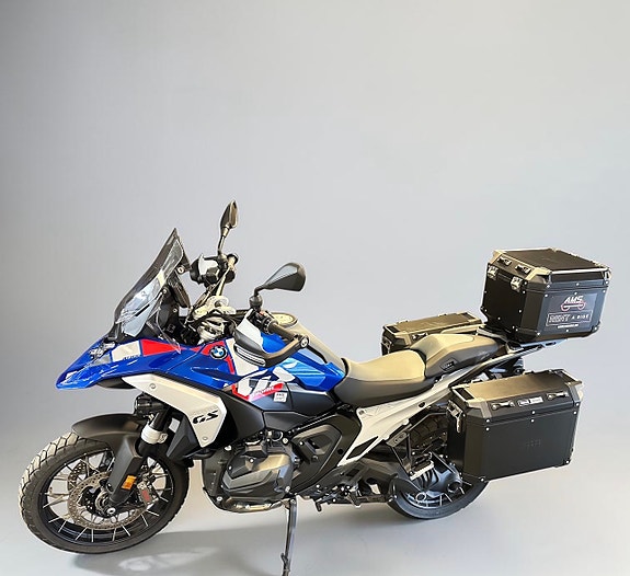 BMW DEMO R 1300 GS 2 of 8