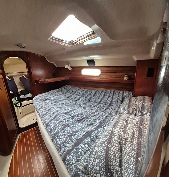 Off-grid Hunter 430 Legend i Spania 14 of 17