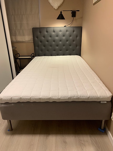 Product image 1 of 8