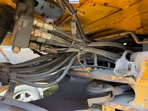 Volvo L50C hjullaster med skuffe, gode dekk og overhalt motor i 2018! 13 of 30