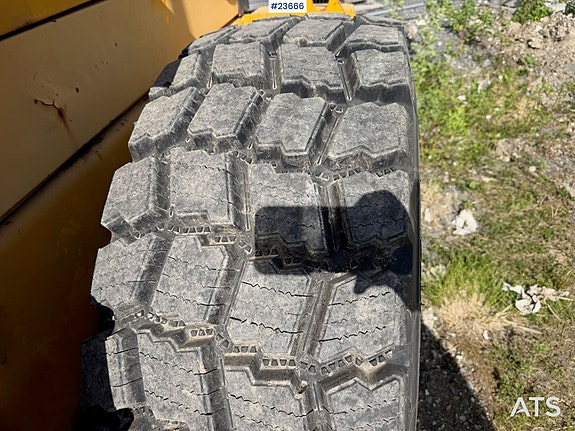 Volvo L50C hjullaster med skuffe, gode dekk og overhalt motor i 2018! 11 of 30