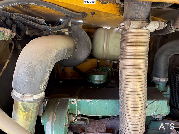 Volvo L50C hjullaster med skuffe, gode dekk og overhalt motor i 2018! 15 of 30
