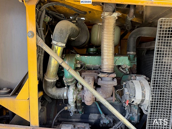 Volvo L50C hjullaster med skuffe, gode dekk og overhalt motor i 2018! 14 of 30