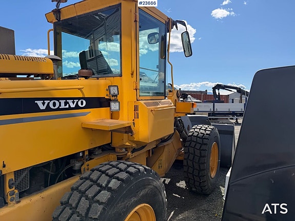 Volvo L50C hjullaster med skuffe, gode dekk og overhalt motor i 2018! 5 of 30
