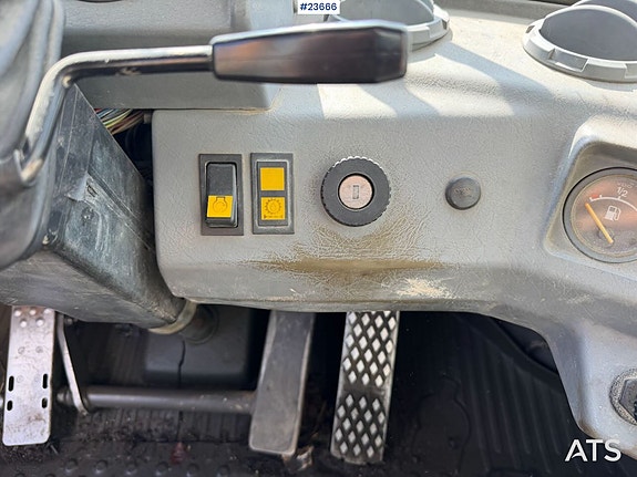 Volvo L50C hjullaster med skuffe, gode dekk og overhalt motor i 2018! 23 of 30