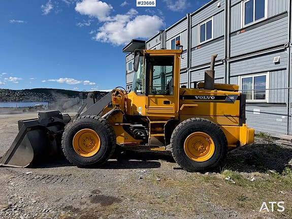 Volvo L50C hjullaster med skuffe, gode dekk og overhalt motor i 2018! 2 of 30