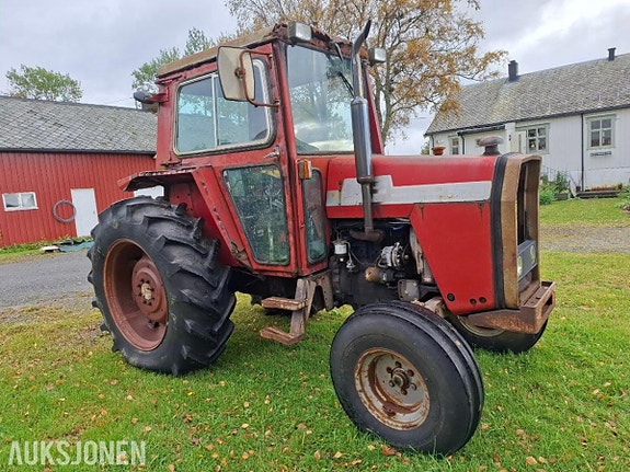 Massey Ferguson 575 3 of 6