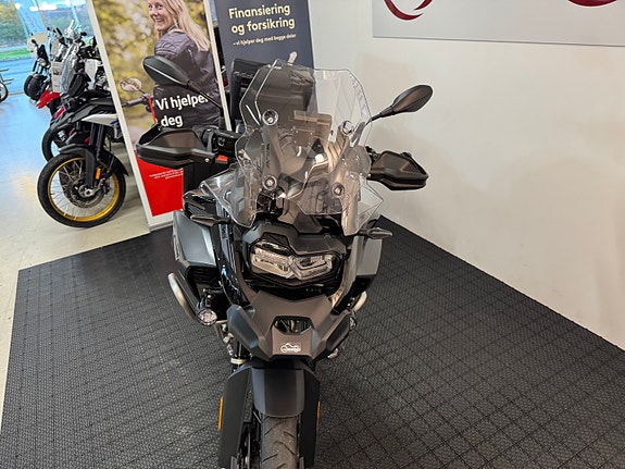 BMW F 850 GS Adventure 4 of 30
