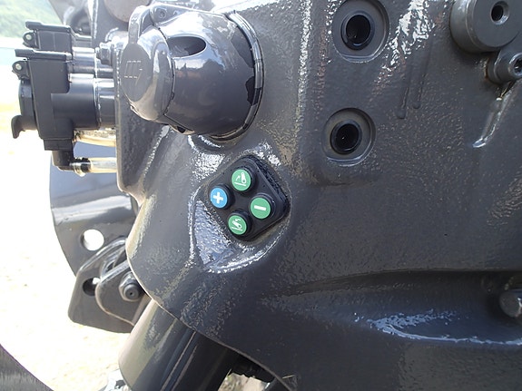 Valtra G135V 17 of 27