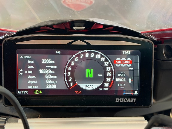 Ducati Panigale V4S  |  demosykkel 9 of 10