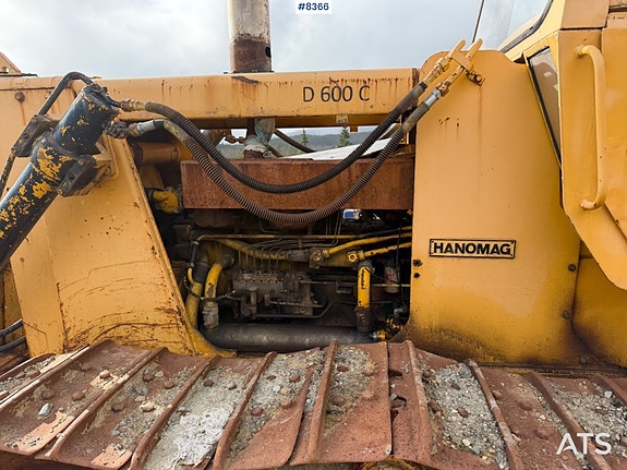 Hanomag K12DE bulldoser rep. objekt 12 of 30