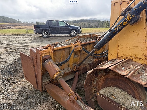 Hanomag K12DE bulldoser rep. objekt 9 of 30