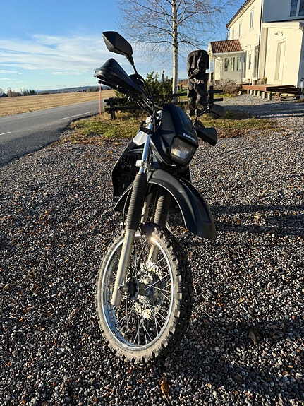Kawasaki KLR 650 5 of 12