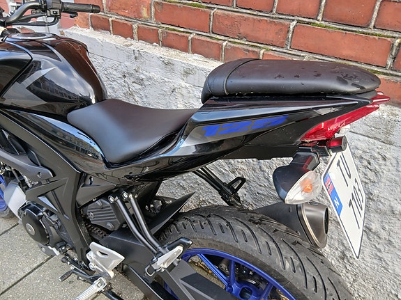 Suzuki GSXS125 6 of 6