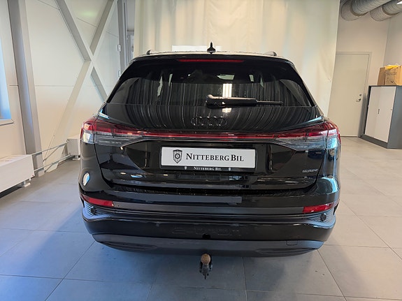 Audi Q4 e-tron 5 of 17