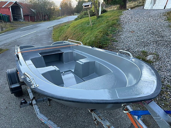Båt 10 fot med fullt fungerende tilhenger inkludert Gaupen 2010 år 3 of 19