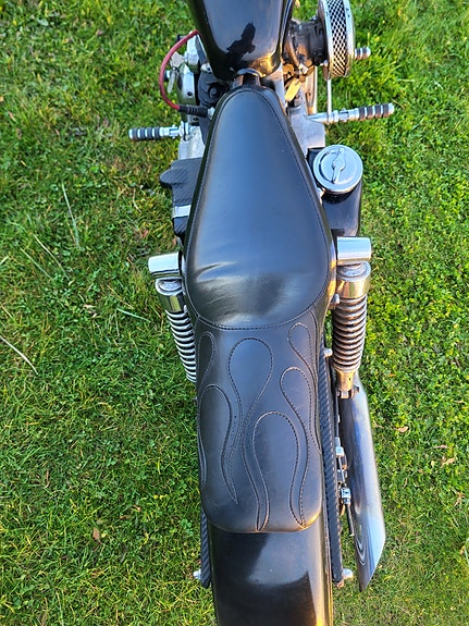 Harley-Davidson XLH Sportster 6 of 11