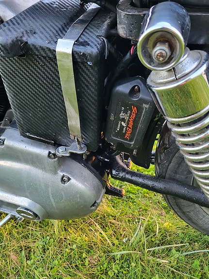 Harley-Davidson XLH Sportster 9 of 11