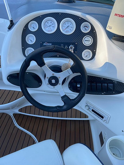 Triton 225 | Diesel 120 HK | Kun 290 timer | Levering inkl. | Innbytte 13 of 24