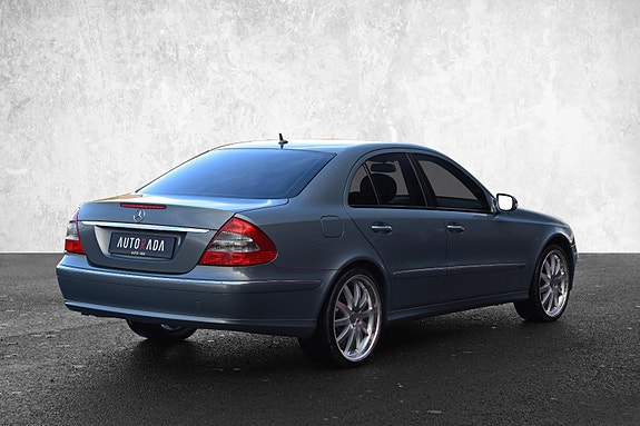 Mercedes-Benz E 200 d 3 of 16