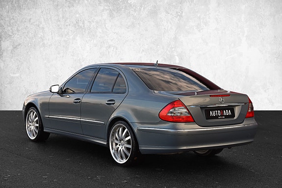 Mercedes-Benz E 200 d 4 of 16