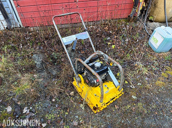 Andre Wacker Neuson WPP1550 vibroplate med bensinmotor fra Honda 2 of 7
