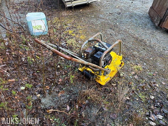 Andre Wacker Neuson WPP1550 vibroplate med bensinmotor fra Honda 4 of 7