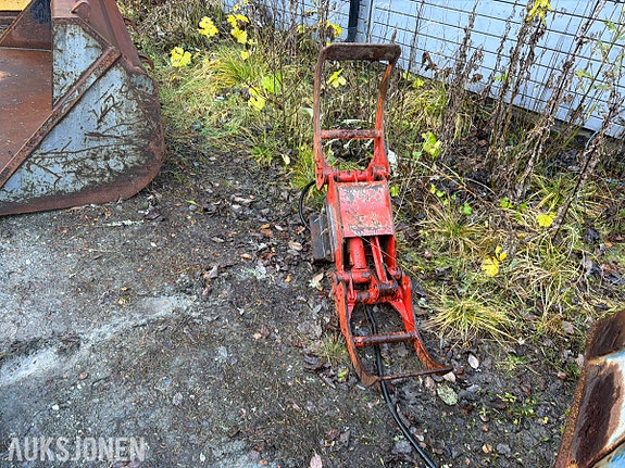 Andre Dala-Gripen hydraulisk klype med S40-feste. 7 of 7