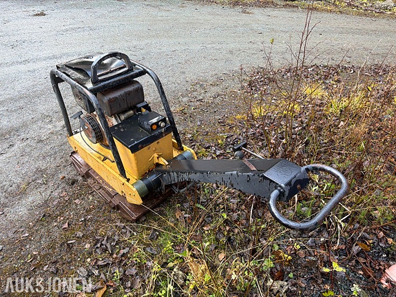Andre vibroplate / hoppetusse med oppgitt egenvekt på ca. 450 kg 3 of 10