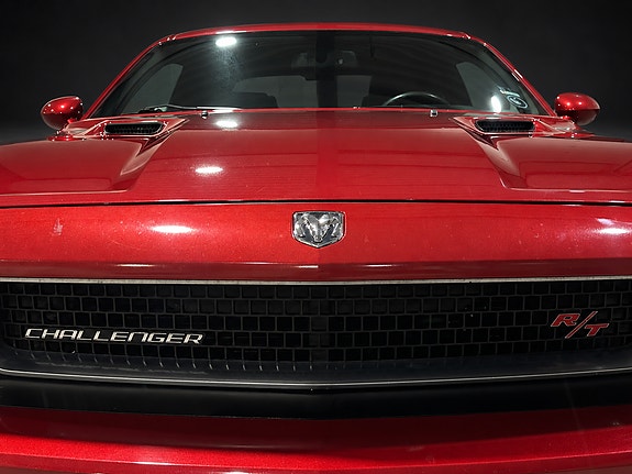Dodge Challenger 19 of 30