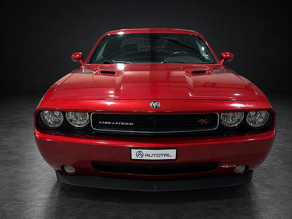 Dodge Challenger 2 of 30
