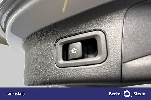 Mercedes-Benz EQA 300 27 of 29
