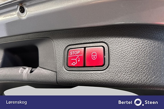 Mercedes-Benz EQA 300 28 of 29