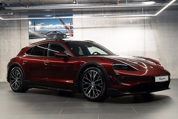 Porsche Taycan 8 of 30