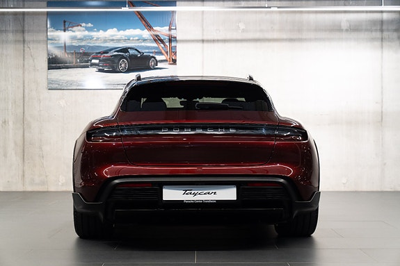 Porsche Taycan 6 of 30