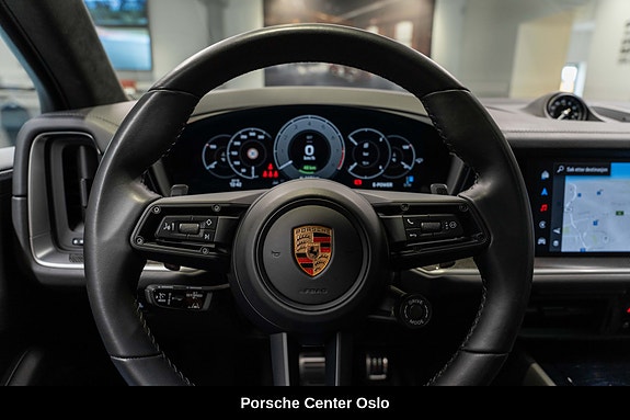 Porsche Cayenne Turbo 19 of 30