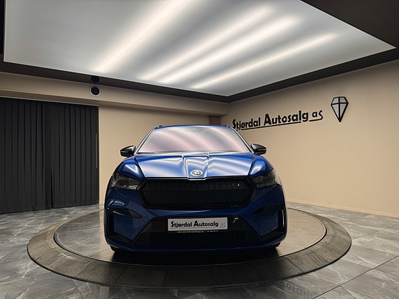 Skoda Enyaq 9 of 30