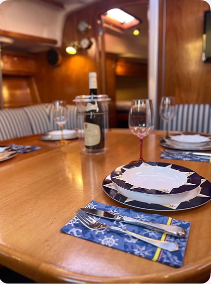 Velholdt Bavaria 37 Owners Version 17 of 30