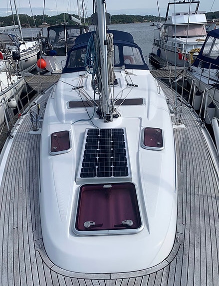 Velholdt Bavaria 37 Owners Version 2 of 30