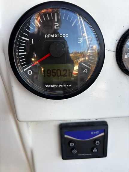 Velholdt Bavaria 37 Owners Version 30 of 30