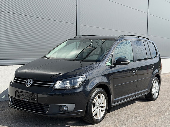 Volkswagen Touran 3 of 26